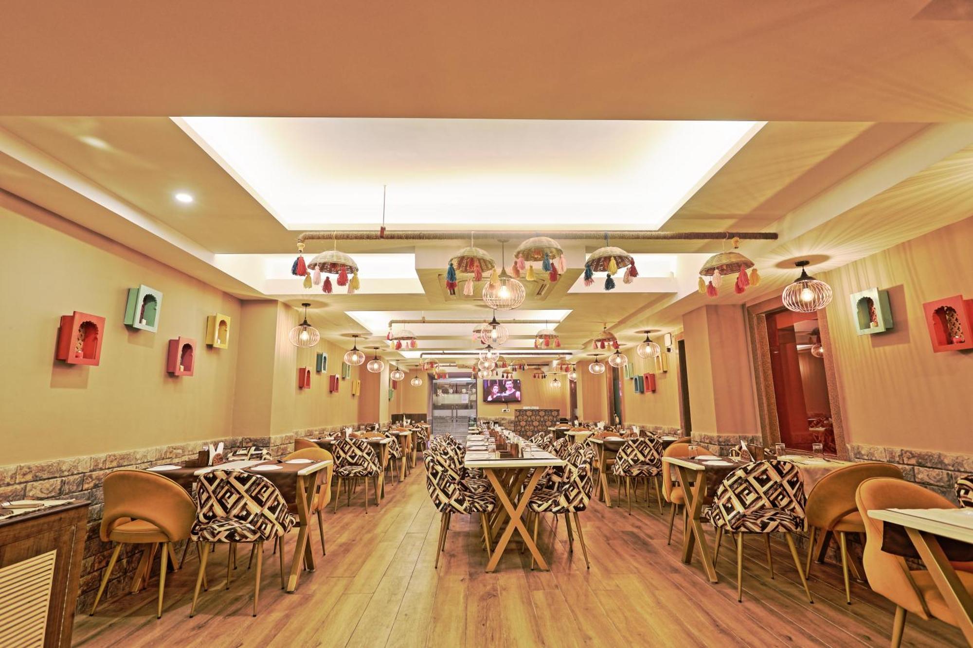 Hotel Oxmo Delhi Airport With Free Airport Transsfer Нью-Делі Екстер'єр фото