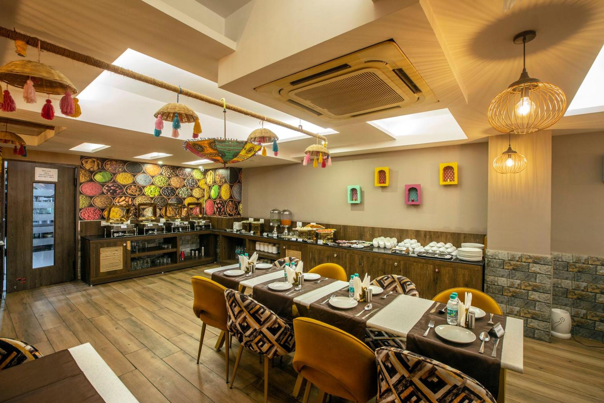 Hotel Oxmo Delhi Airport With Free Airport Transsfer Нью-Делі Екстер'єр фото