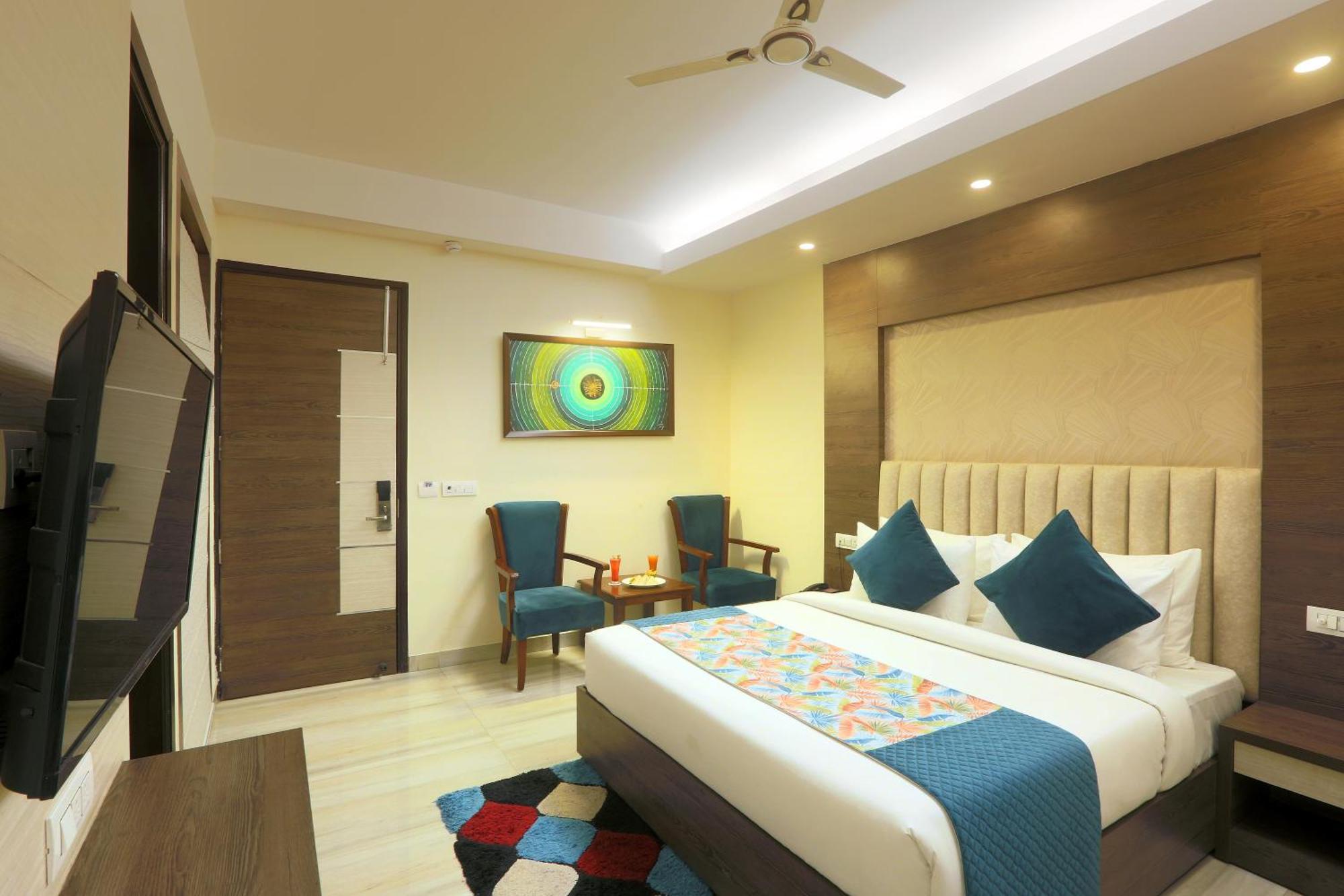 Hotel Oxmo Delhi Airport With Free Airport Transsfer Нью-Делі Екстер'єр фото