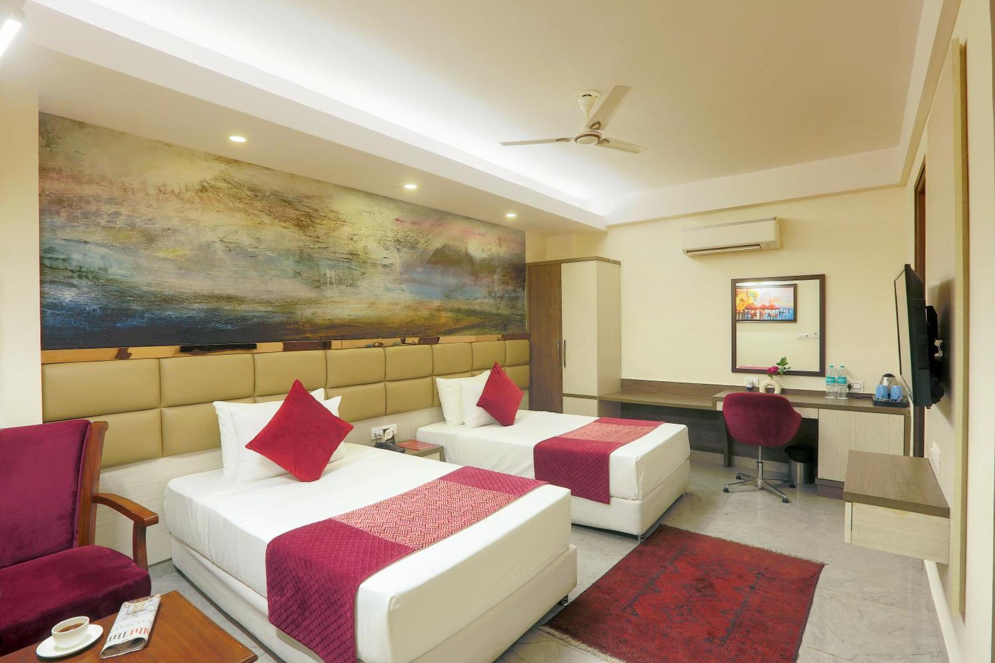 Hotel Oxmo Delhi Airport With Free Airport Transsfer Нью-Делі Екстер'єр фото