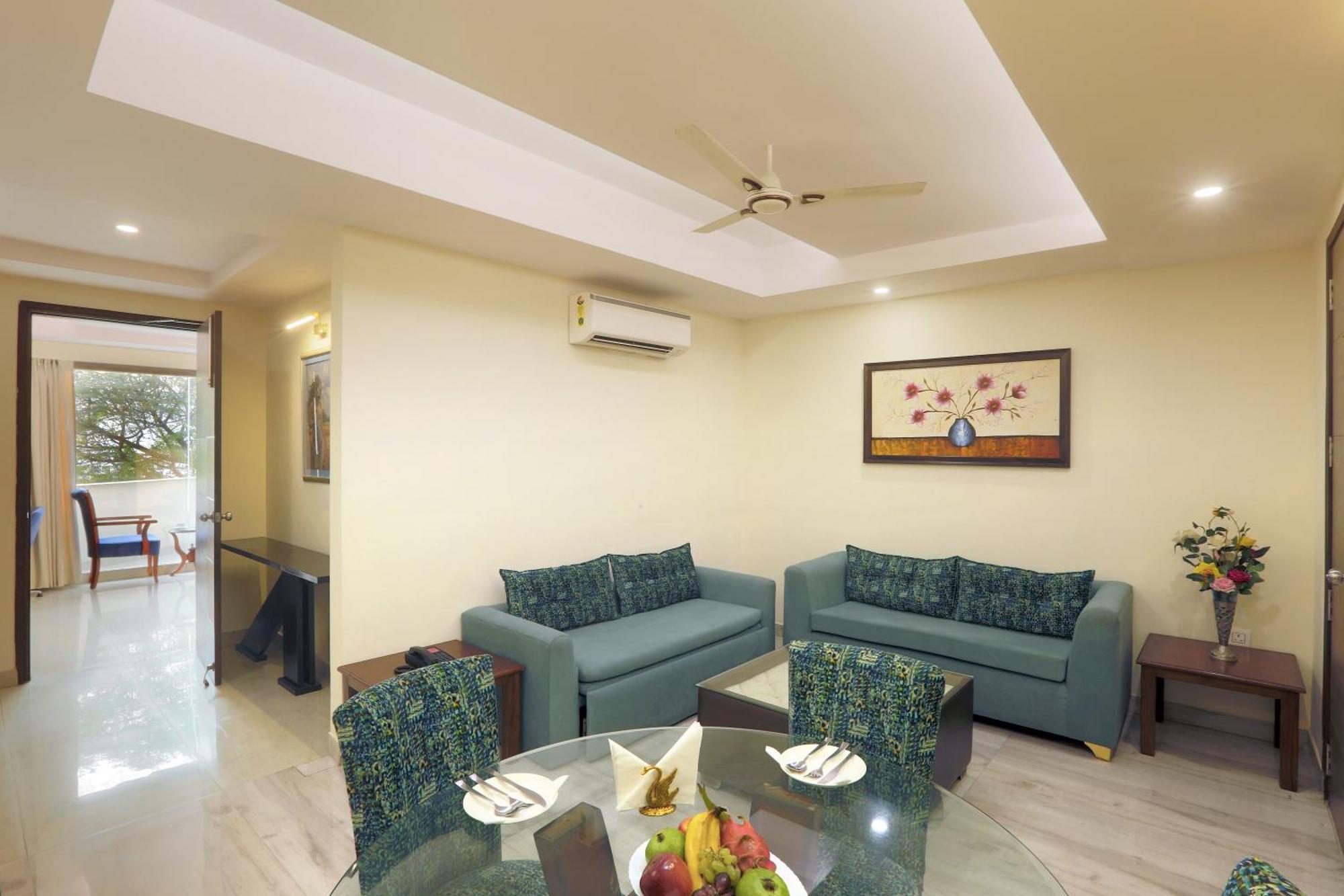 Hotel Oxmo Delhi Airport With Free Airport Transsfer Нью-Делі Екстер'єр фото